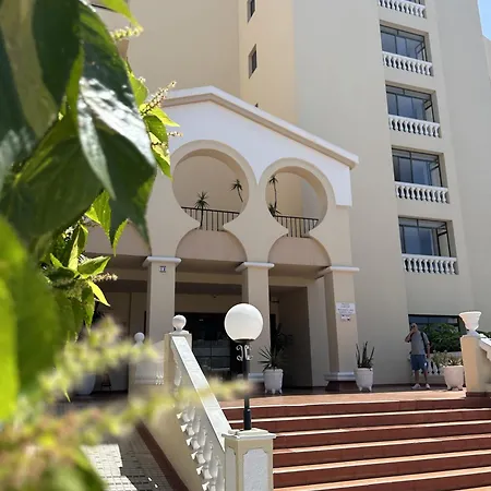 아파트 1 Bed Castle Harbour With Pool View C110 로스크리스티아노스